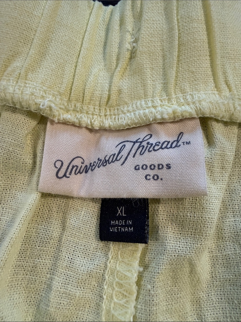 Universal Thread Pale Yellow Linen-Blend Shorts - Picture 4 of 6